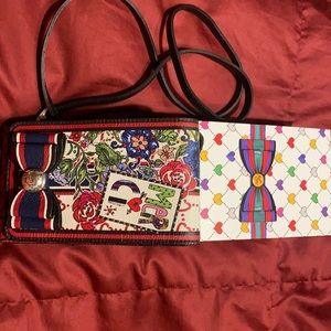 Fashionista Multi Phone Organizer